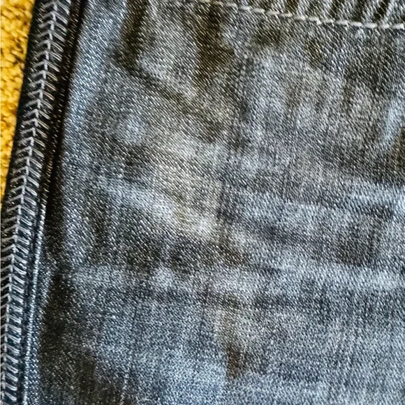 MENS TRUE RELIGION JEANS